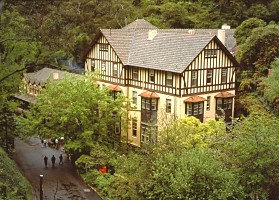 Caves House